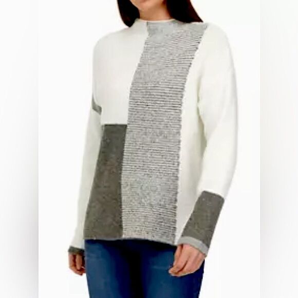Cyrus Sweaters - Cyrus Gray White Colorblock Mock Neck Chunky Sweater Women’s Size L